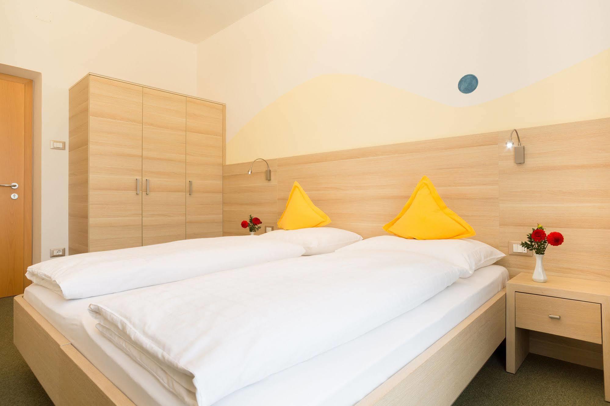 Hotel Gruberhof 梅拉诺 外观 照片