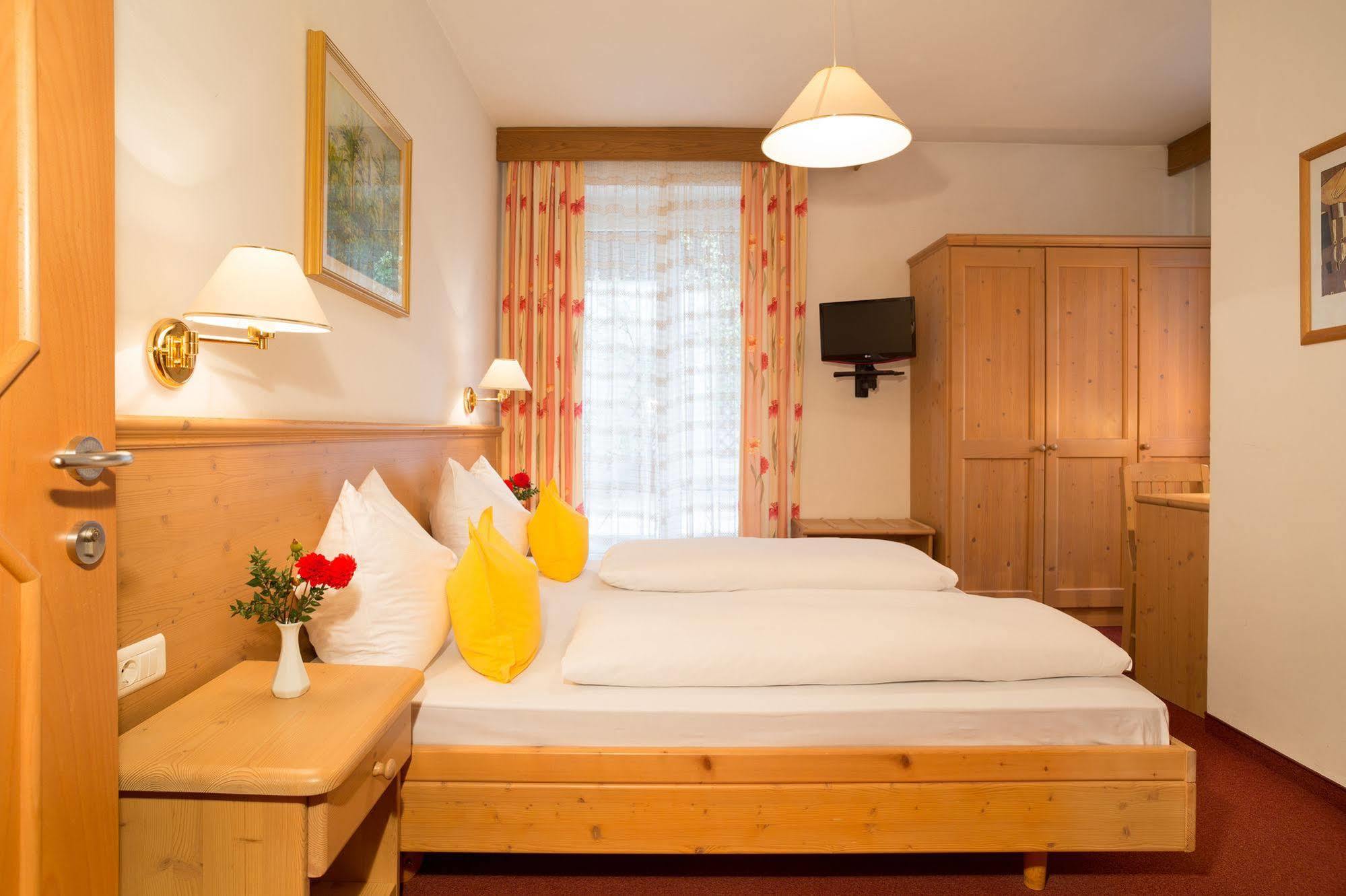 Hotel Gruberhof 梅拉诺 外观 照片